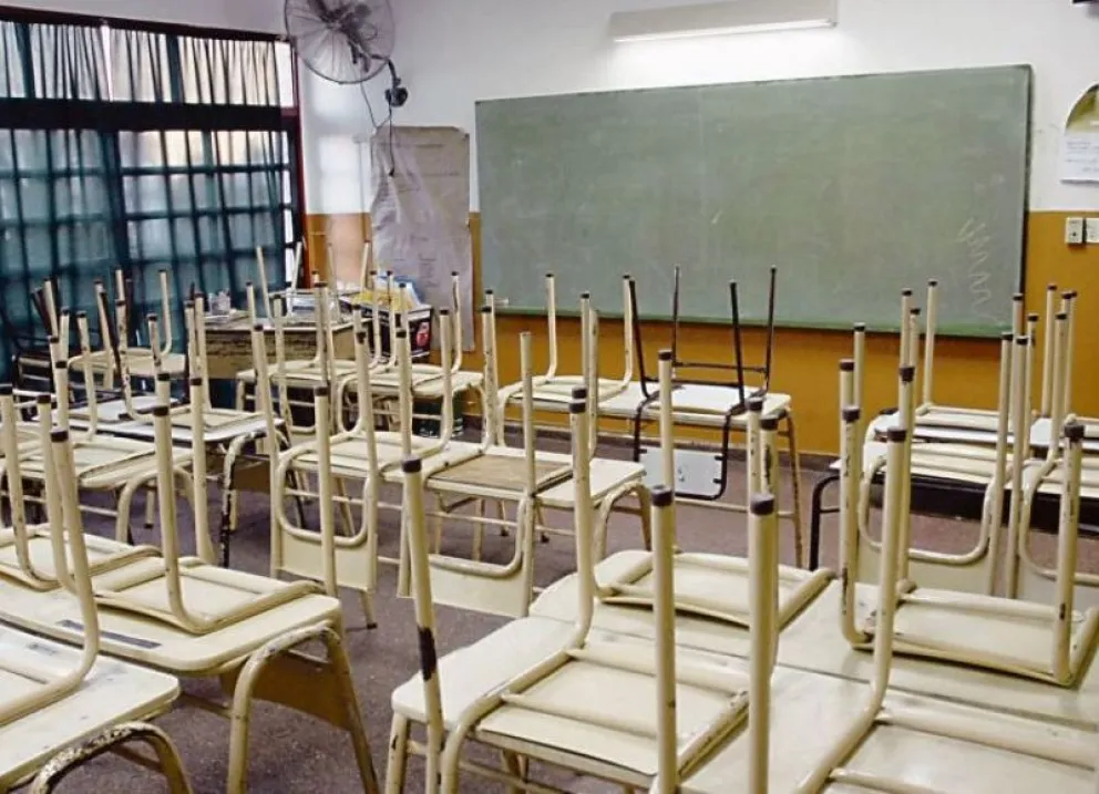 El gremio docente hizo una advertencia en torno a las paritarias  y peligra el comienzo de clases el próximo año