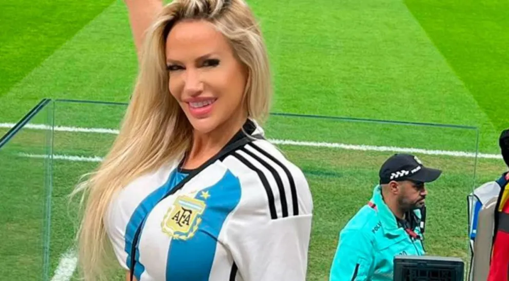 Las provocadoras fotos de Luciana Salazar en Qatar que fueron tendencia en los medios ingleses