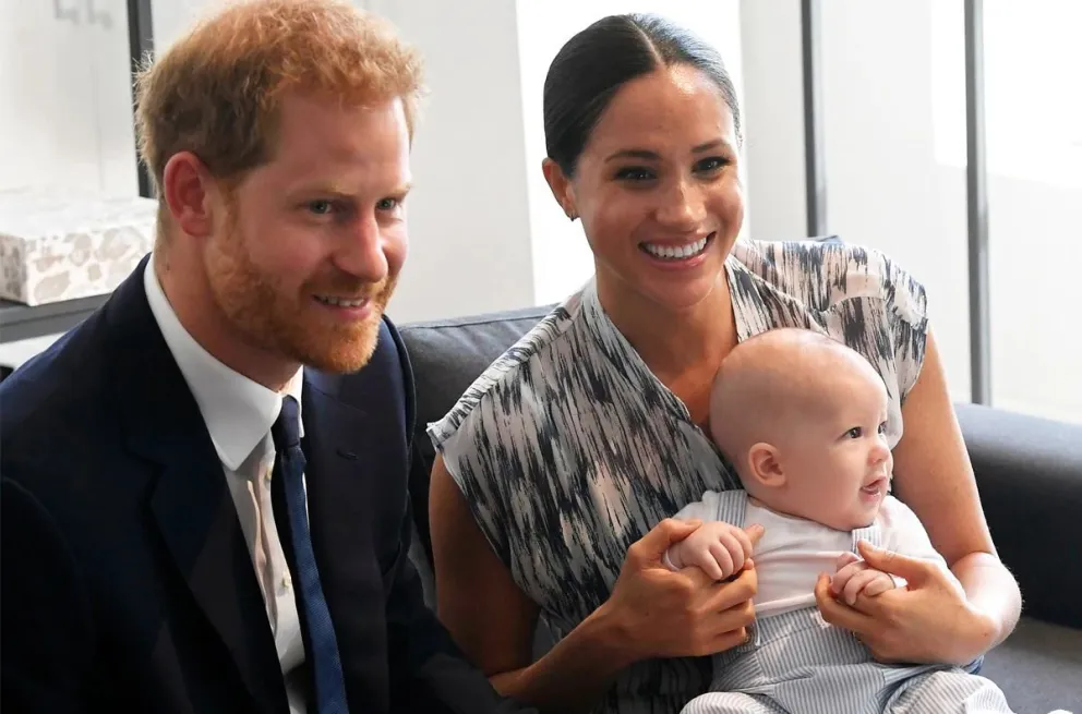 Increíble, pero cierto: el príncipe Harry inhaló gas de la risa, mientras Meghan daba a luz