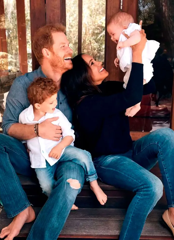 El primer mensaje: así fue como el príncipe Harry conquistó a Meghan Markle