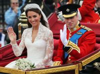 Muy lujoso: estos fueron los excéntricos detalles del pastel de la boda del príncipe Guillermo y Kate Middleton
