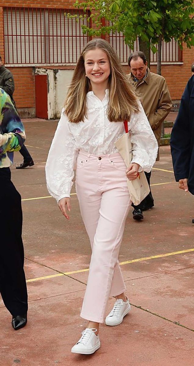 PRINCESA LEONOR
