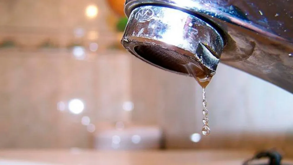 Aguas del Norte informó cortes programados de agua en diferentes barrios de la zona este