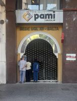 Las oficinas del PAMI nuevamente cerradas y los jubilados “abandonados”: “Así es la vida de los pobres viejos"