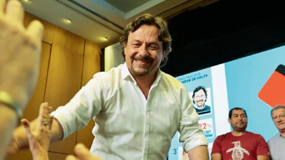 Gustavo Sáenz y la canción viral en las redes que ya es furor