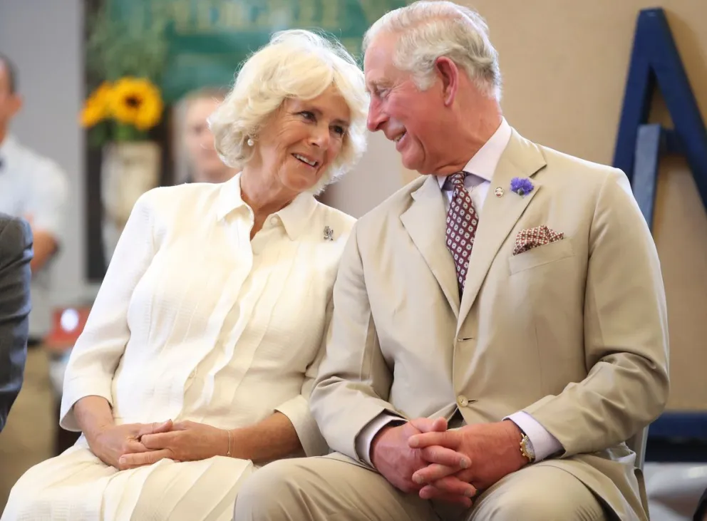 La increíble sorpresa que recibió Carlos III y Camila Parker ante su segunda coronación en Escocia: fotos