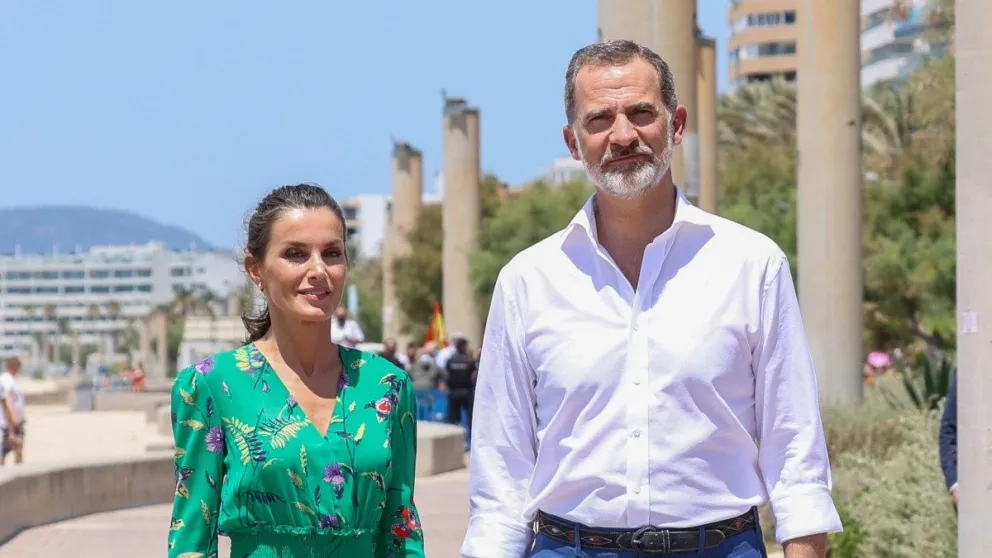 Así consintió el Rey Felipe VI, a la reina Letizia: escapada romántica,  playas paradisiacas y yate de lujo