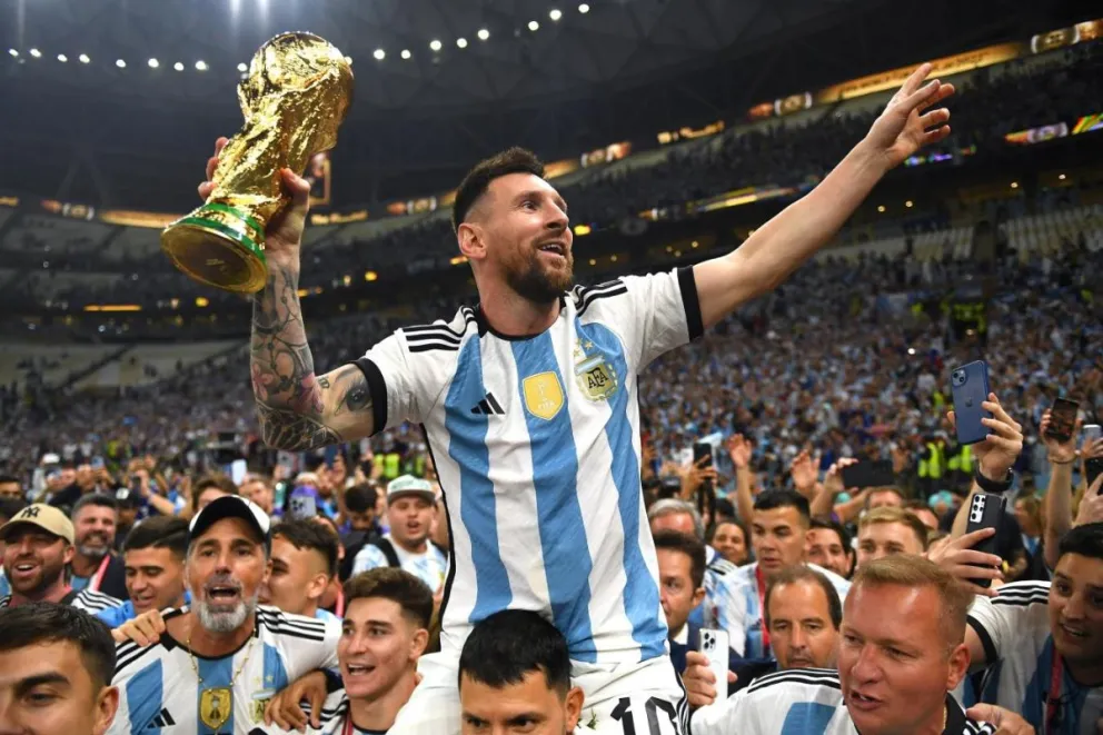 Mañana llega la Copa del Mundo a Salta: el estadio Delmi se prepara para recibir los trofeos de la Selección