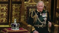 El motivo oculto por el que el rey Carlos III usó un traje azul para su discurso navideño