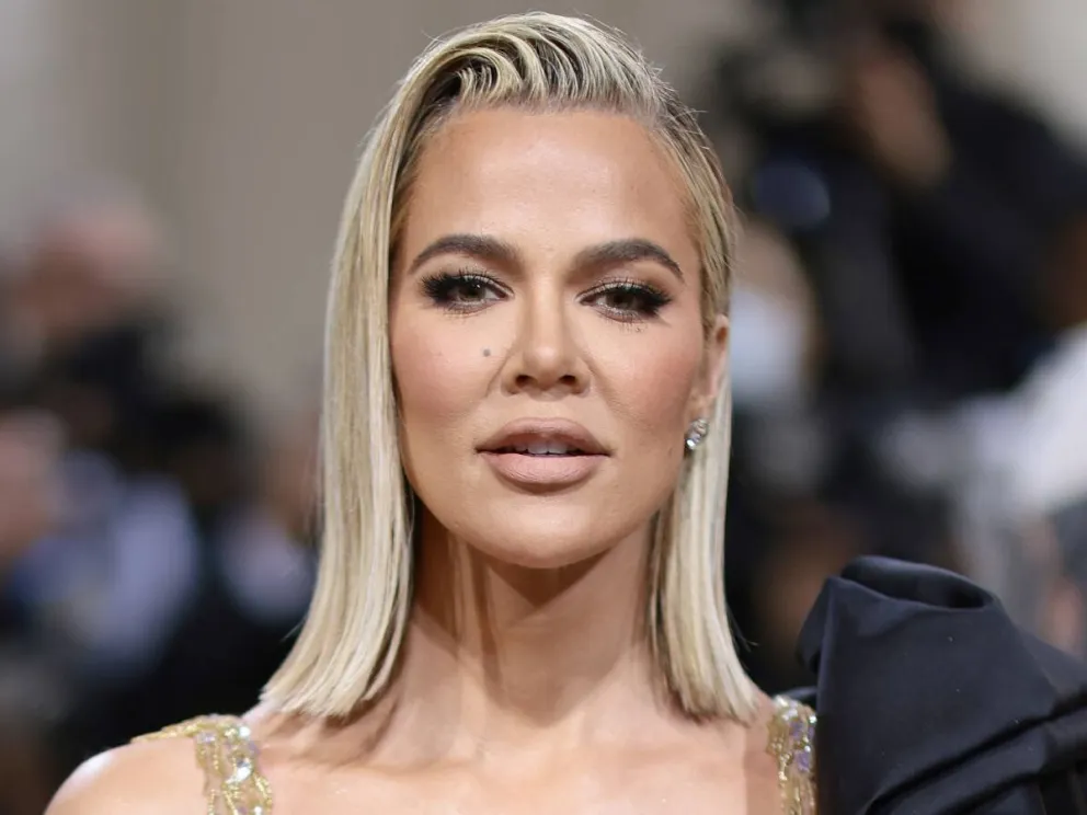 |ES IDÉNTICO| Khloé Kardashian mostró el rostro de su segundo hijo y reveló a quién se parece
