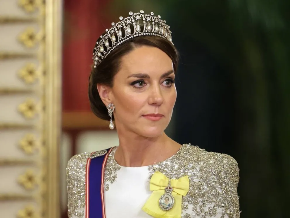 El príncipe Guillermo sorprendió a Kate Middleton con un accesorio low cost y ella no dudó en mostrarlo