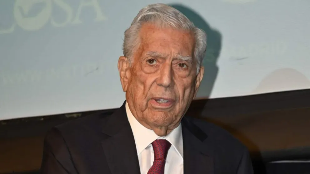 Los hijos de Mario Vargas Llosa arremeten contra Isabel Preysler