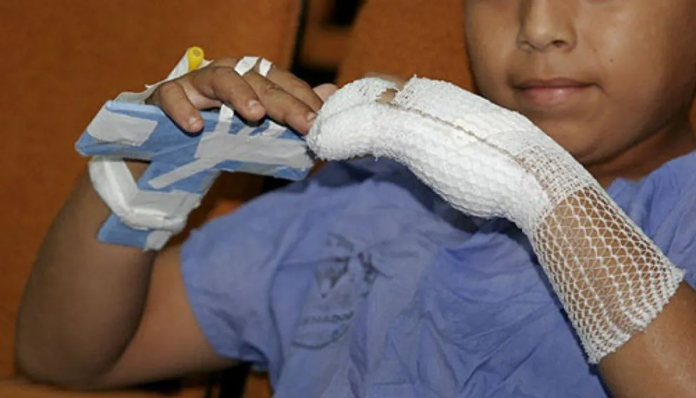 Para prevenir accidentes, en Salta recomiendan evitar que los niños utilicen solos los fuegos artificiales
