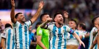 Bombazo mundial: el Kun Agüero trabaja para jugar junto a Lionel Messi