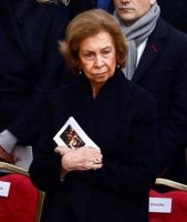 Polémica decisión: La reina Sofía elige asistir al funeral de Benedicto XVI, en el día del cumpleaños de Juan Carlos I
