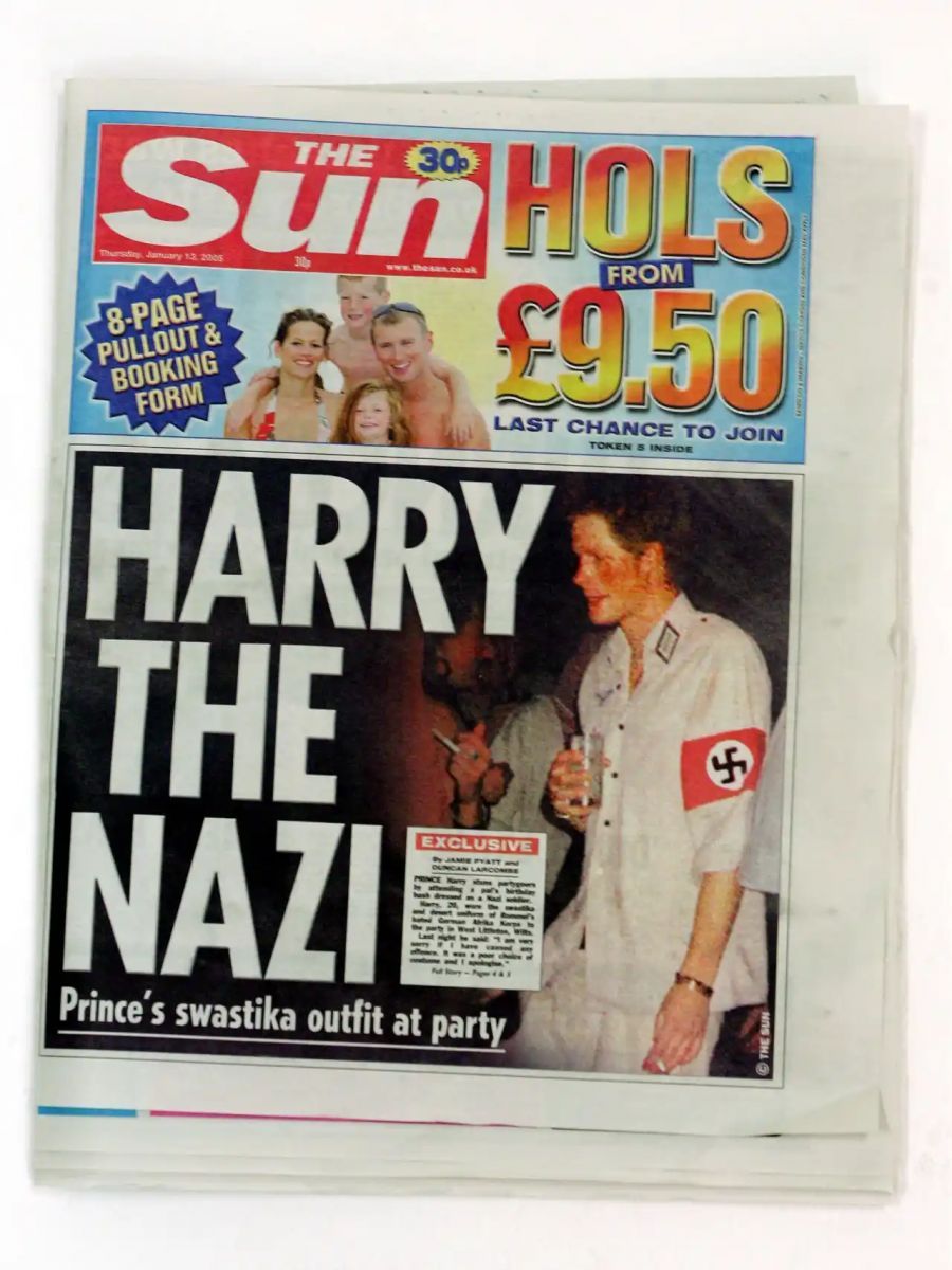 El disfraz de Nazi de Harry.