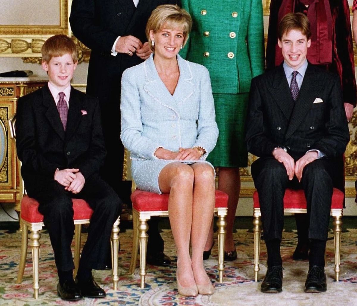 El pr&iacute;ncipe Harry ten&iacute;a 12 a&ntilde;os cuando falleci&oacute; su madre.