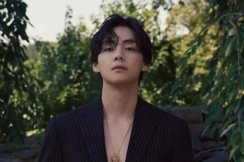 Se filtran videos y fotos comprometedoras de Taehyung de BTS y Jennie: el ARMY no lo puede creer