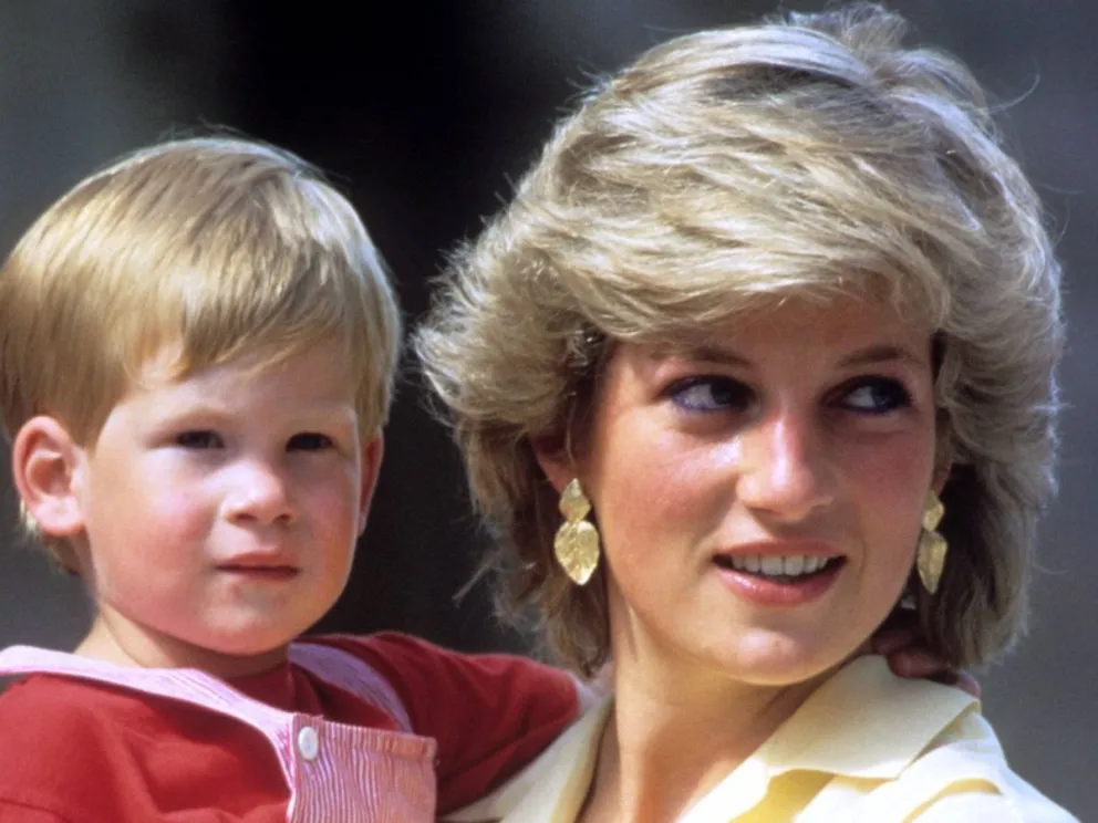 Lady Di presente: el príncipe Harry dejó atónitos a todos con una increíble confesión sobre su madre