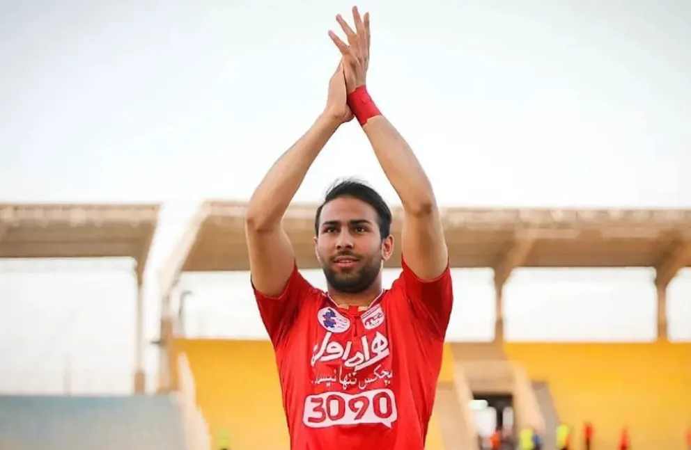 El futbolista que había sido condenado a muerte Amir Nasr Azadi no será ejecutado, pero le impusieron una dura pena