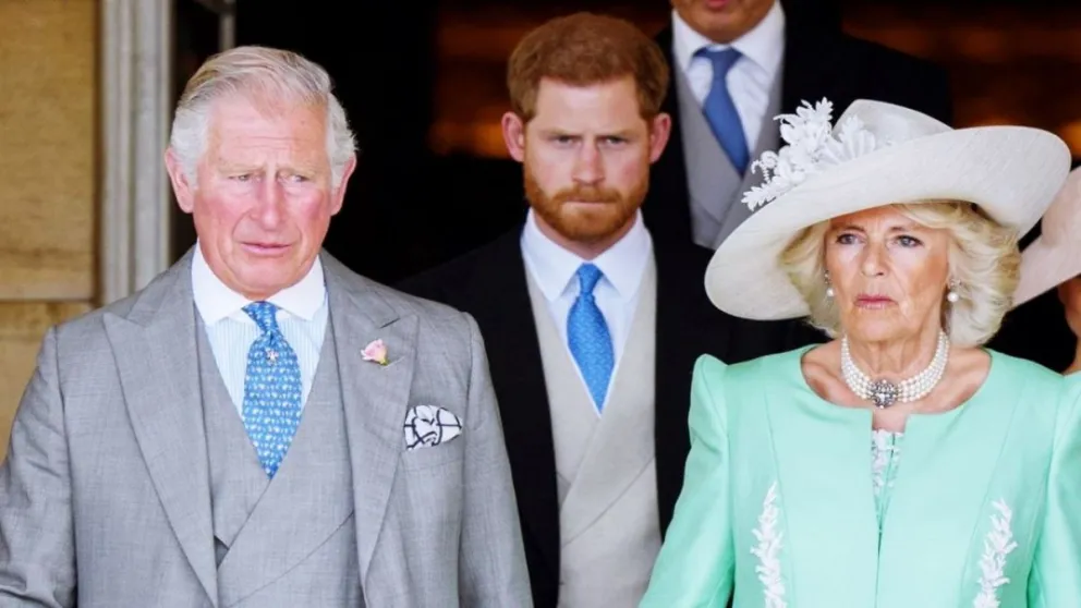 El príncipe Harry sacó de las casillas al rey Carlos y a Camila: esto no le perdonan