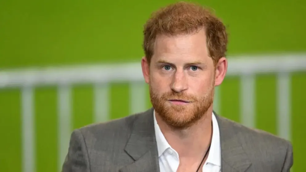 El príncipe Harry dio a conocer las razones por las que es imposible su regreso a la corona británica