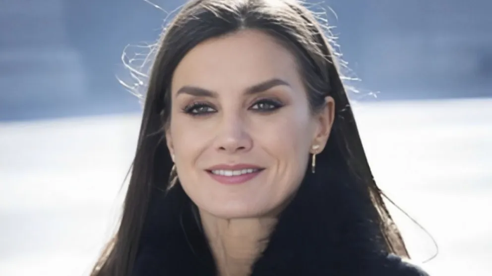 Revelado el mensaje oculto del nuevo anillo de la reina Letizia 