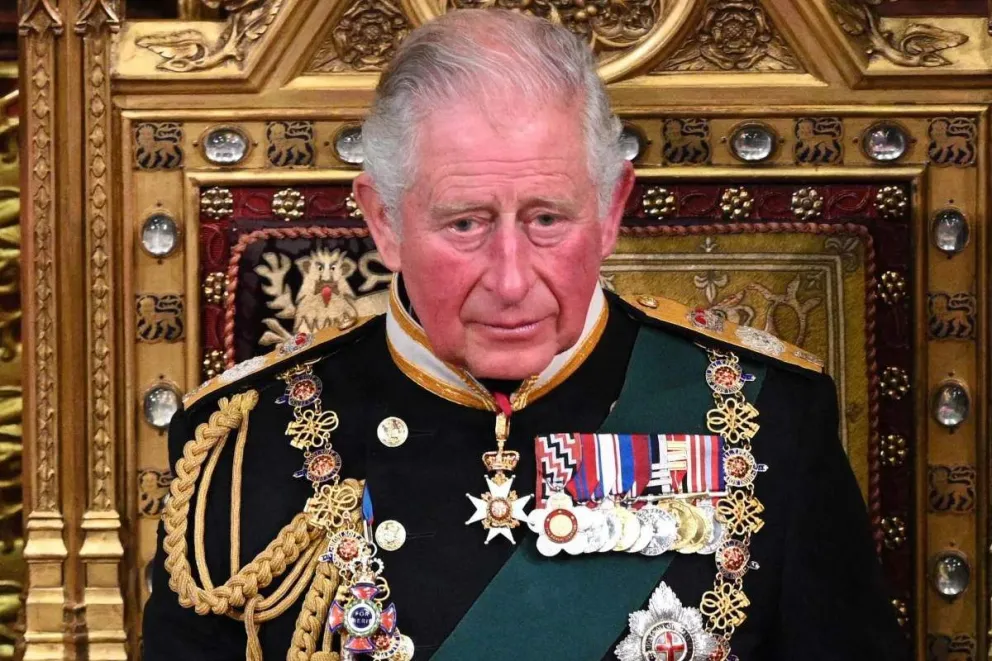 Tuitero que acertó la muerte de la reina Isabel predice la del rey Carlos III