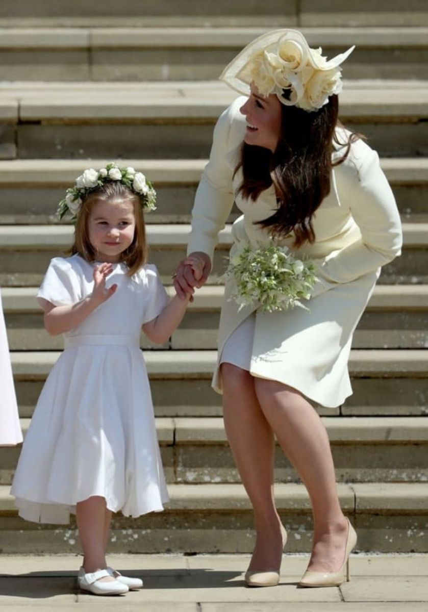 Kate Middleton hizo un escándalo por el vestido de Charlotte.