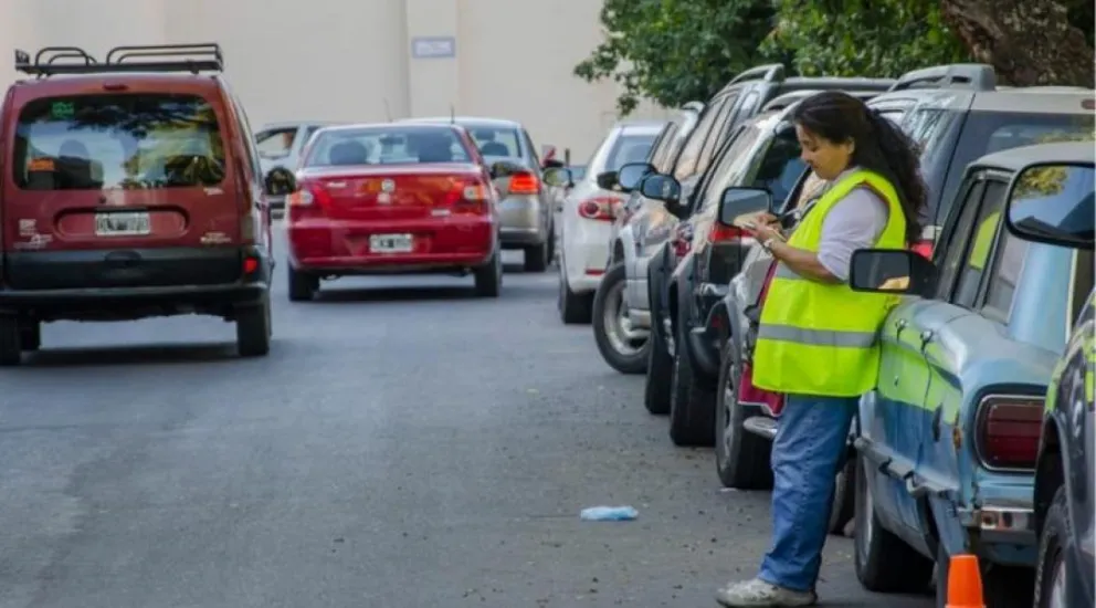La Municipalidad de Salta avanza en desvincular el estacionamiento medido de la Unidad Tributaria