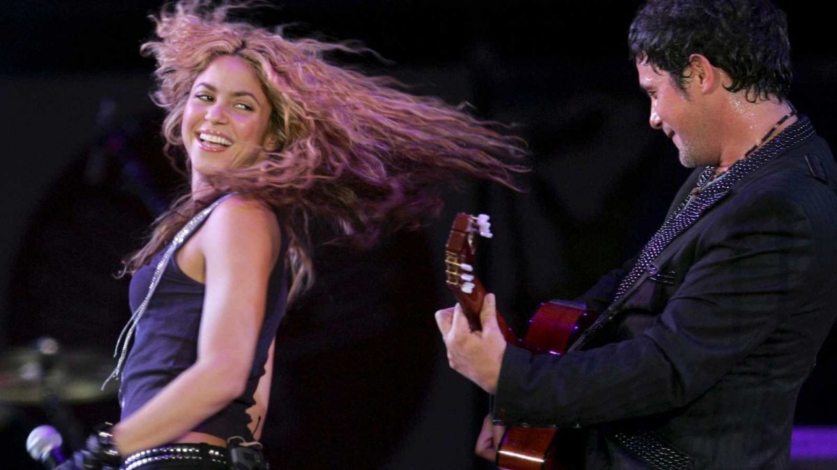 Alejandro Sanz: ¿Dispuesto a confesarle su amor a Shakira? | Voces Criticas - Salta - Argentina