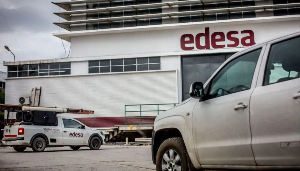 Urgente: una explosión en las instalaciones TRASNOA resultó en cortes en varios barrios de Salta