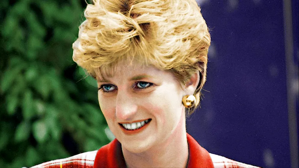 Así era como la princesa Lady Di lograba enfurecer el rey Carlos y a toda la familia real española
