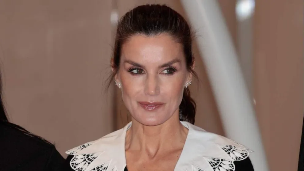 La reina Letizia marca tendencia en este enero 2023 con un glamuroso outfit