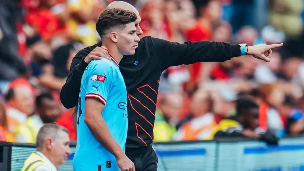 Otra decisión de Pep Guardiola deja en claro que no quiere a Julián Álvarez en el equipo