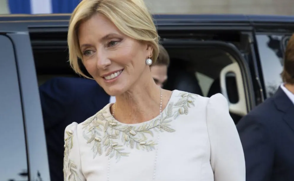 Marie Chantal de Grecia se robó las miradas en la graduación de su hijo con este sofisticado look: detalles