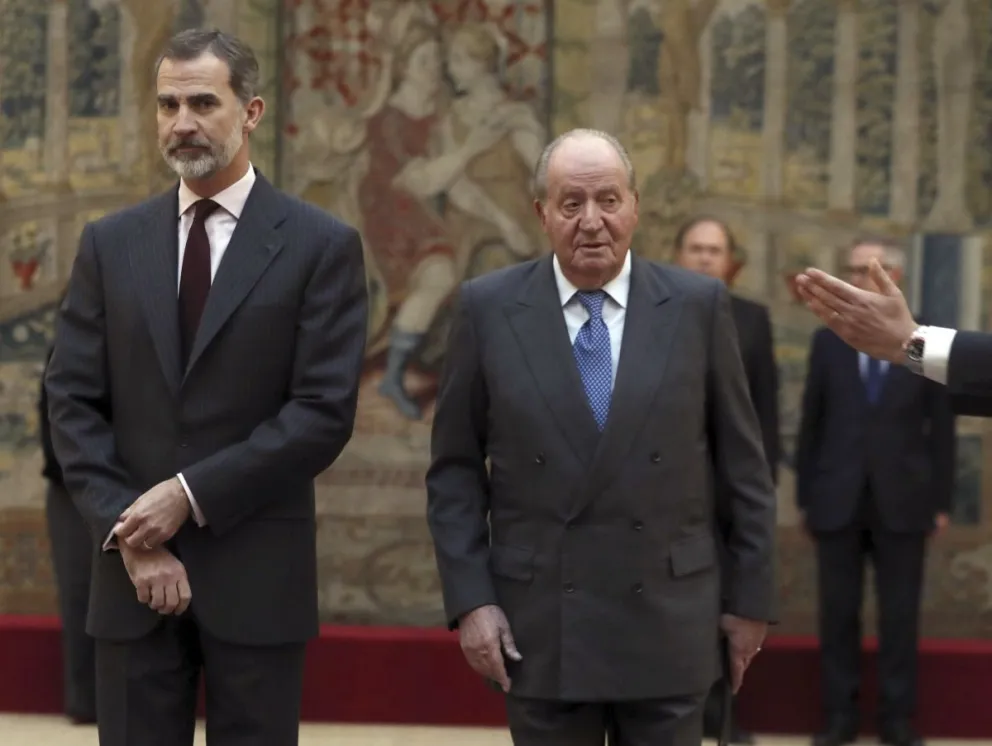 El rey Felipe VI se enfrenta a Juan Carlos I y le hace una cruel advertencia