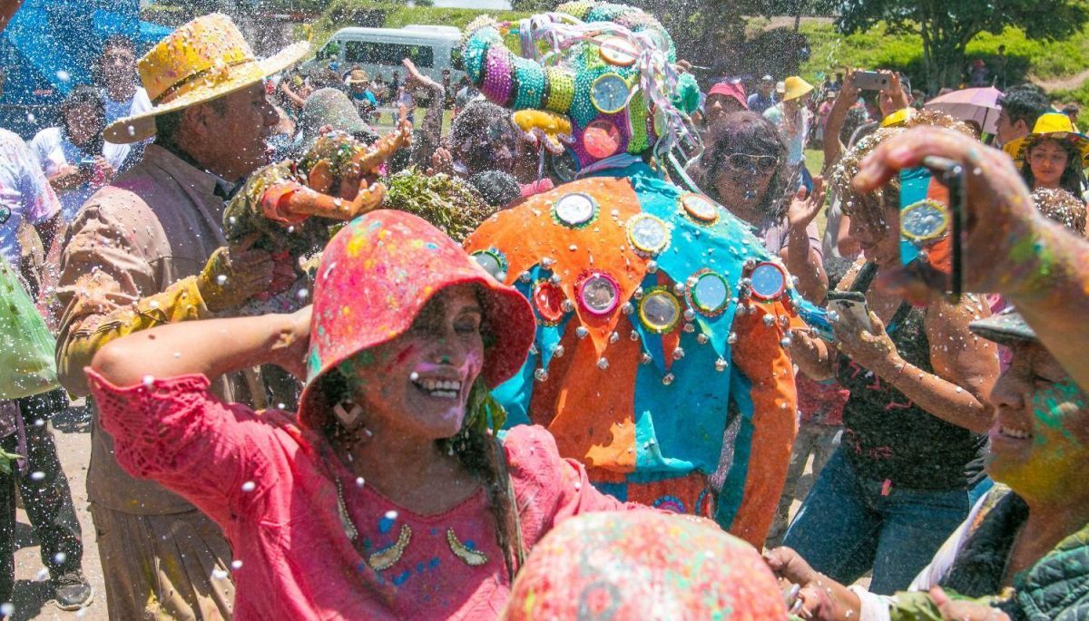Desentierro del Carnaval en Rosario de Lerma 