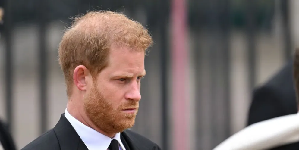 El príncipe Harry reveló lo que sucedió con el anillo de Lady Di y mandó al frente a su hermano Guillermo