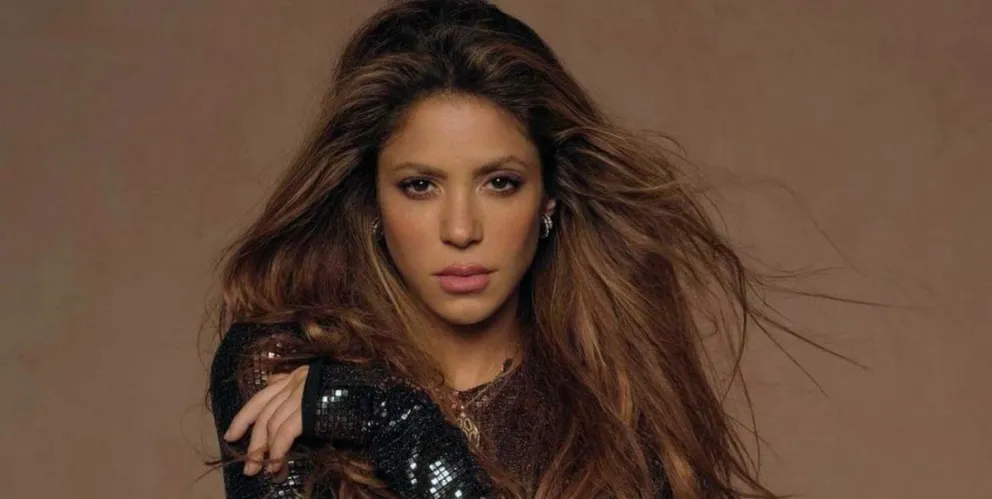 El vestido de la venganza que uso Shakira, similar al de Lady Di: ¡dolida sí, derrotada jamás!