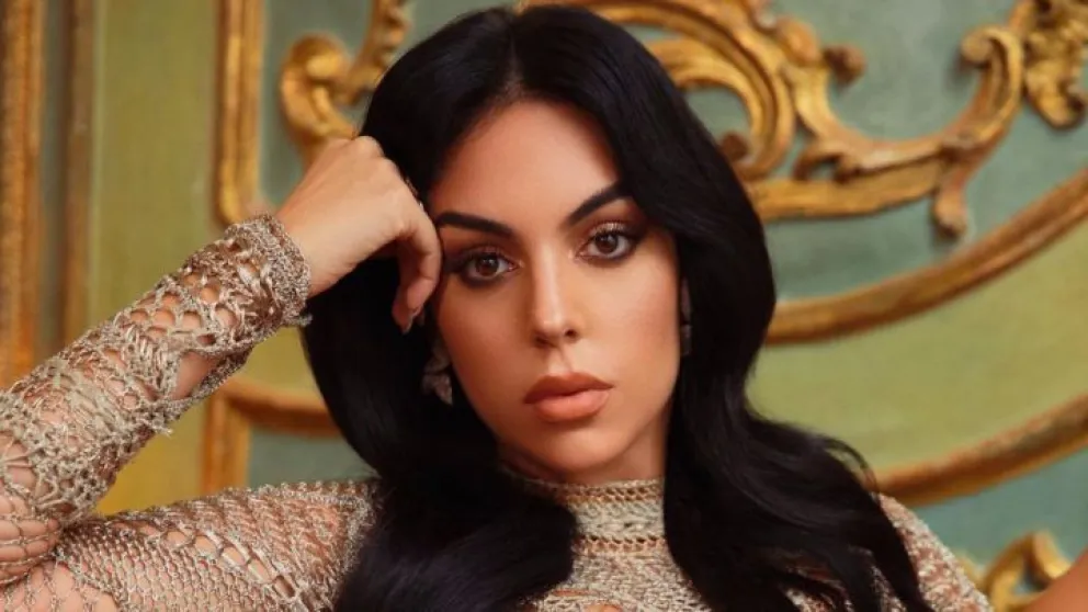 Georgina Rodríguez eclipsa en la alfombra roja de Arabia Saudita con un look que no te dejará indiferente