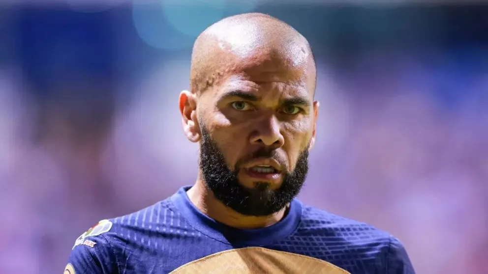 Dani Alves complicadísimo: la mujer abusada contó detalles aberrantes de lo que ocurrió en el baño