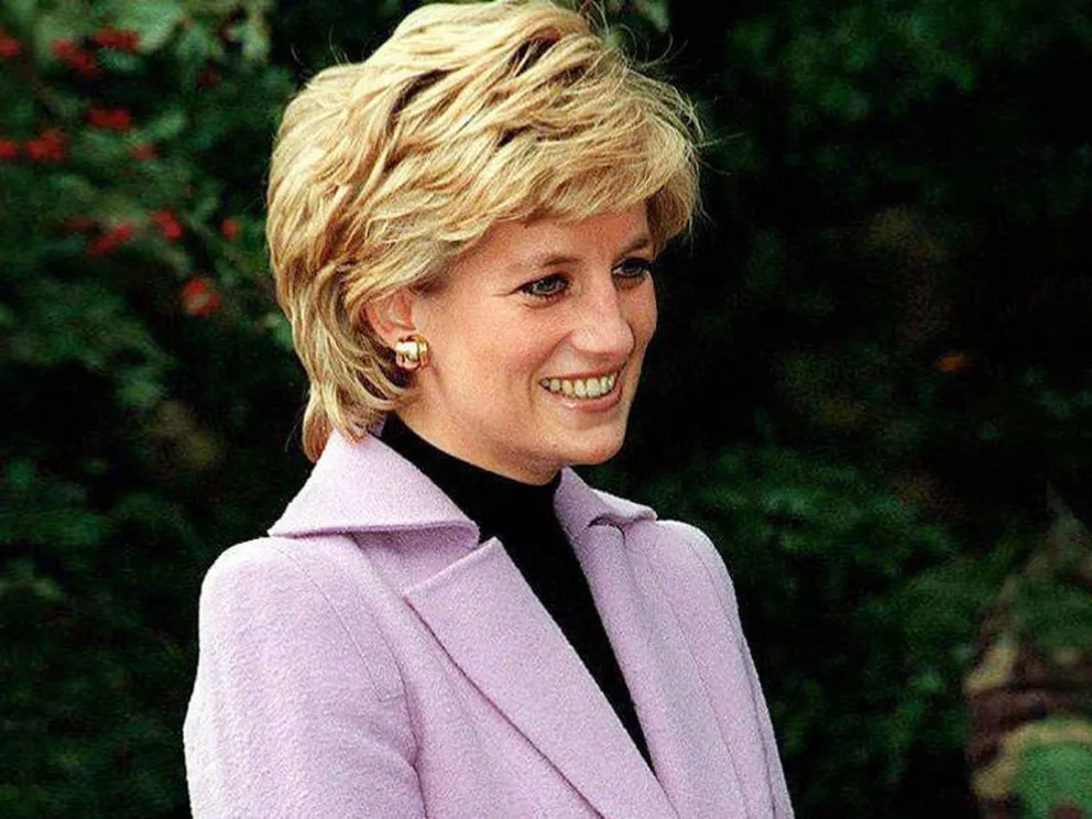 Un lugar de ensueño: así es el jardín de la imponente mansión donde vivió Lady Di