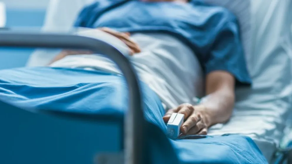 Fue al Hospital Papa Francisco, no lo quisieron atender y ahora está en coma: "Está muriendo pero entró caminando"