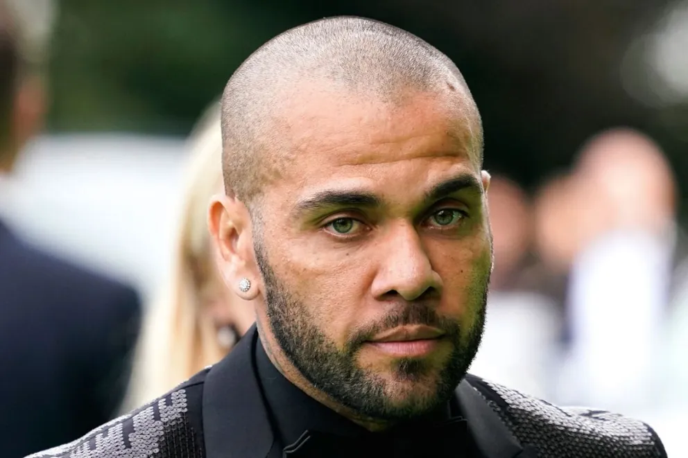 Dani Alves complicadísimo: esto repetía la víctima en pánico, minutos después de ser sometida y abusada