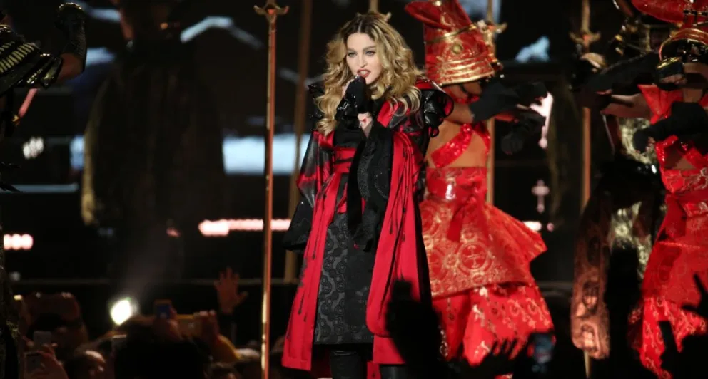 Esta es la sorpresiva razón por la Madonna  suspendió la grabación de su película