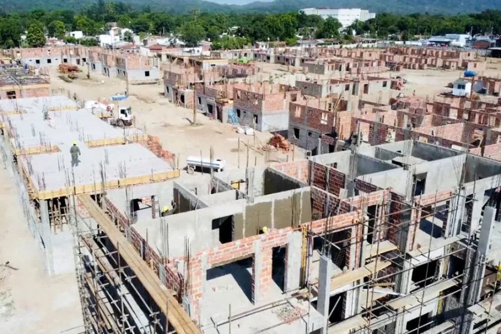 El IPV construye un complejo habitacional de 252 departamentos en Tartagal