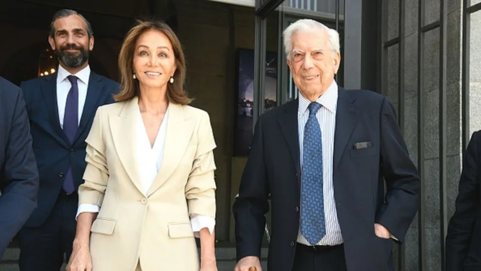 Mario Vargas Llosa vivía a cuerpo de rey, mejor que Carlos III: estos fueron sus lujos con Isabel Preysler
