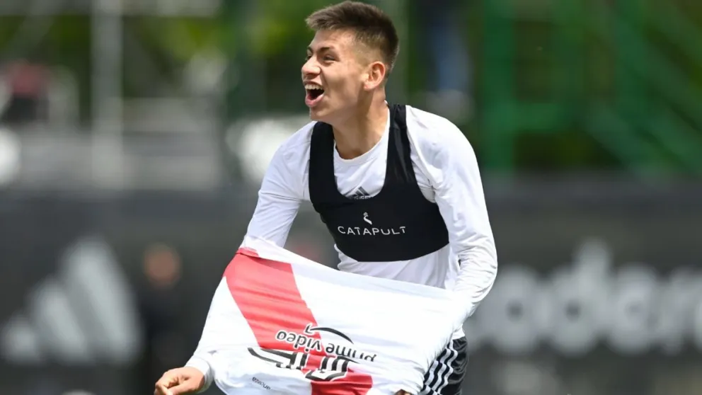 Pasó por la etapa de infantiles, se ganó un lugar en Reserva, y este es el valor que le pone River Plate 