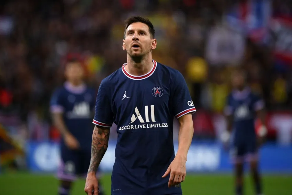 En medio de su renovación con el PSG, Lionel Messi recibe un golpe muy duro 